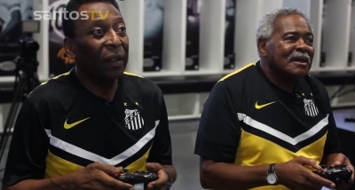 Dupla de videogame: Santos relembra partida de FIFA entre Coutinho e Pelé