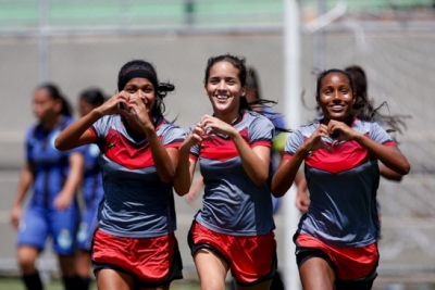 Cristiane Francisca, Ingride, Brenda e cia: domingo é dia de Copa BH de Futebol Feminino
