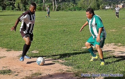 Com um gol em cada tempo, Aluvaeira, de Belo Oriente bate o Independente do Limoeiro, de Ipatinga