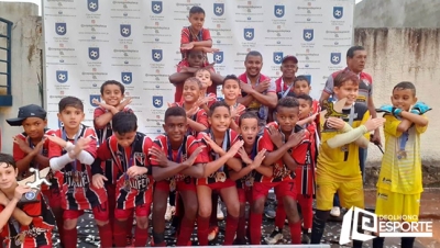 Categoria SUB-10 da Escolinha de Futebol Craque 2020, de Luz-MG conquistou a Copa Gol de Placa em Pará de Minas