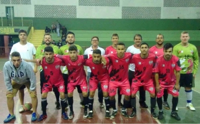Copa Itaúna de Futsal adulto masculino chega à semifinal