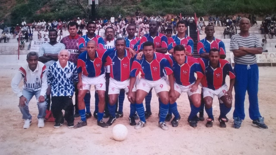 C.R. Direto do ZAPZAP: Super Araribá dos ANOS 2000 (MASTER)