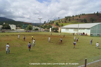 Bola já esta rolando pela Copa Distrital de Santa Bárbara do Leste