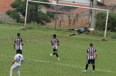 Bola rola nesse domingo (22/10) pelas quartas de final do Amadorão da Liga de Araxá
