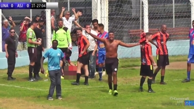 Jogador morre após passar mal em campo de futebol no Sul de Minas