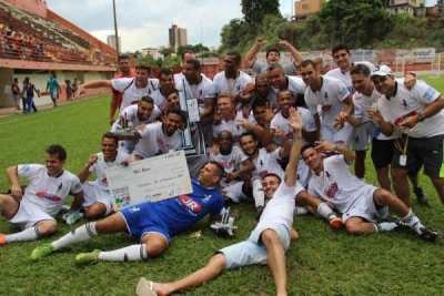 Vila Nova é o campeão da Copa Divinópolis de 2015