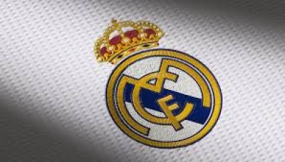 Presidente do Real Madrid diz que clube já trabalha para ter futebol feminino