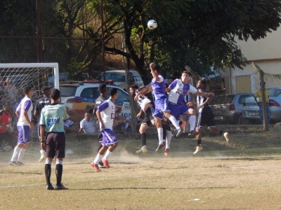 Bolo do Vila Nova marca a 4ª rodada do Campeonato da Liga de Belo Vale