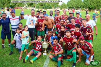 Grêmio São Vicente conquista o Campeonato Amador da 2ª Divisão de Patrocínio