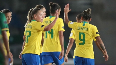 Fifa lança estratégia global para desenvolvimento do futebol feminino