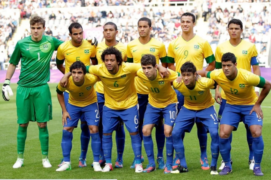 Ex-Tottenham e Sele&ccedil;&atilde;o &lsquo;pausa&rsquo; aposentadoria para jogar com time amador