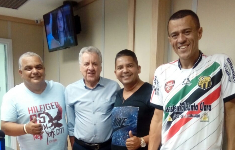 C.R. Direto do ZAPZAP: Comissão na Rádio Itatiaia!