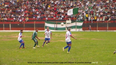 Santa Cruz vence o Esplanada e agora joga pelo empate para se sagrar campeão do Super Regional de Caratinga