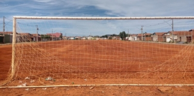 GRANDE JOGADA | PREFEITURA INCENTIVA O FUTEBOL AMADOR E RECUPERA CAMPOS NOS QUATRO CANTOS DA CIDADE